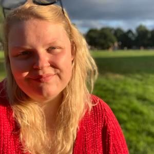 Meet your Posher, Abbie